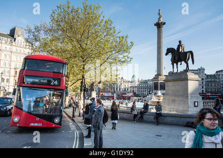 Ist dies das Ende der Leitung für Boris Johnsons neuen Routemaster-Doppeldeckerbus? Stockfoto