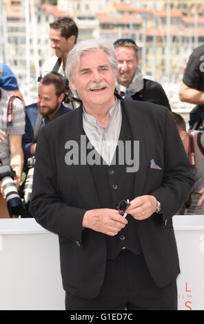 Cannes, Frankreich. 11. Mai 2016. CANNES, Frankreich - 14. Mai: Schauspieler Peter Simonischek besucht die "Toni Erdmann" Fototermin während des 69. jährlichen Cannes Film Festival im Palais des Festivals am 14. Mai 2016 in Cannes, Frankreich. © Friedrich Injimbert/ZUMA Draht/Alamy Live-Nachrichten Stockfoto