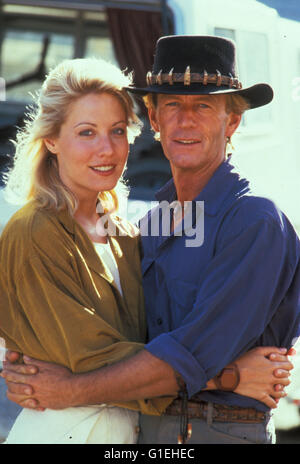 Crocodile Dundee / Paul Hogan / Linda Kozlowski Stockfoto