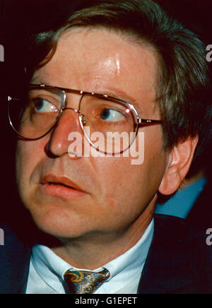 Der Deutsche CSU-Politiker Thomas Goppel Beim Deutschen Videokongress 1989, 1980er Jahre. Deutscher Politiker Thomas Goppel (CSU); Deutschland der 1980er Jahre. Stockfoto