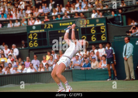 Der Deutsche Tennisspieler Boris Becker, Deutschland 1980er Jahre. Deutscher Tennisspieler Boris Becker, Deutschland der 1980er Jahre. Stockfoto