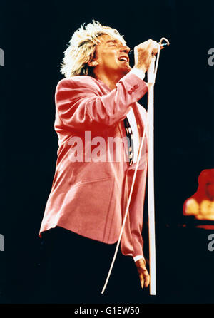 Der britischen Rock-Und Popsänger Rod Stewart, 1990er Jahre. Britischer Rock- und Pop-Sänger Rod Stewart, der 1990er Jahre. Stockfoto