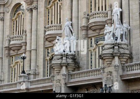 Architektonische Details von Alicia Alonso Grand Theater von Havanna, Havanna, Kuba Stockfoto