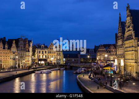 Gebäude entlang des Flusses Leie in der Stadt Gent in Belgien Stockfoto