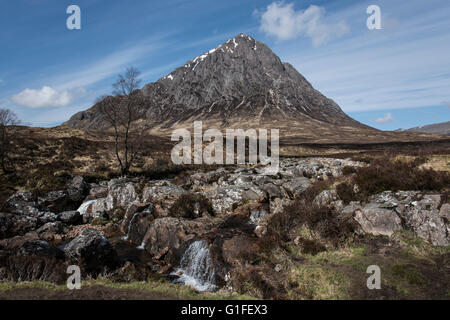 Die beeindruckende wies Gipfel Stob Dearg am östlichen Ende des Buachaille Etive Mor Ridge in Glencoe im Hochland Stockfoto