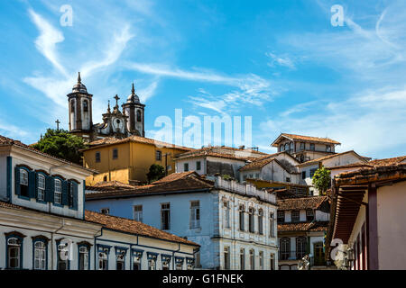 Blick von der Unesco Welt Kulturerbe Stadt von Ouro Preto in Minas Gerais, Brasilien Stockfoto