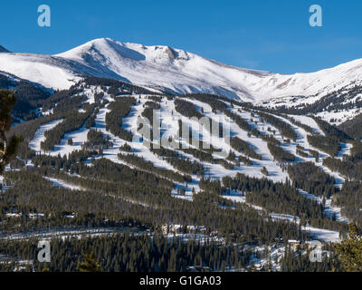 Hängen des Breckenridge Ski Resort im Winter, Breckenridge, Colorado. Stockfoto