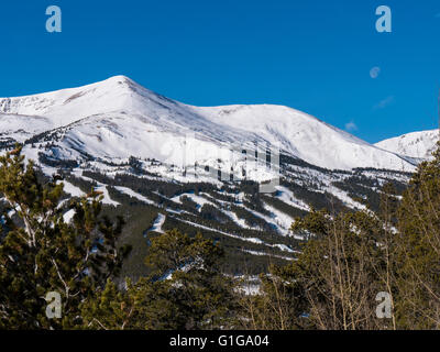 Hängen des Breckenridge Ski Resort im Winter, Breckenridge, Colorado. Stockfoto