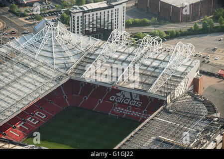 Luftbild von Old Trafford, das Zuhause zu United Manchester, Manchester Stockfoto