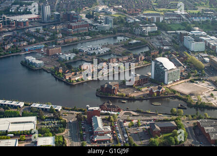 Luftaufnahme von Salford Quays und Manchester Ship Canal Stockfoto