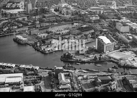 Luftaufnahme von Salford Quays und Manchester Ship Canal Stockfoto