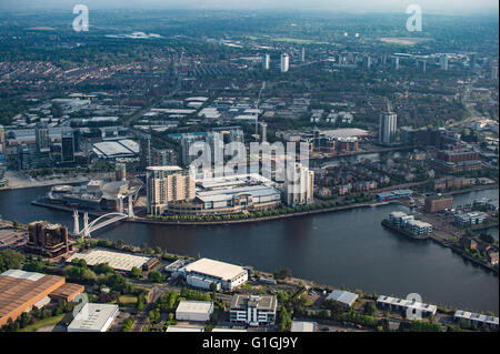 Luftaufnahme von Salford Quays und Manchester Ship Canal Stockfoto