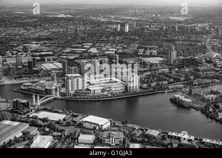 Luftaufnahme von Salford Quays und Manchester Ship Canal Stockfoto