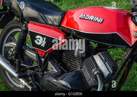 Henlow, Bedfordshire, Großbritannien. Mai 2016. Die Morini Riders Club Jahreshauptversammlung und Rallye in Henlow Bridge Lakes, Bedfordshire. Die Fans dieser italienischen Motorräder haben den Club 1975 gegründet. Stockfoto