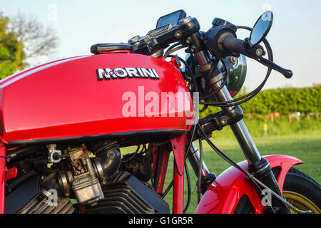 Henlow, Bedfordshire, Großbritannien. Mai 2016. Die Morini Riders Club Jahreshauptversammlung und Rallye in Henlow Bridge Lakes, Bedfordshire. Die Fans dieser italienischen Motorräder haben den Club 1975 gegründet. Stockfoto