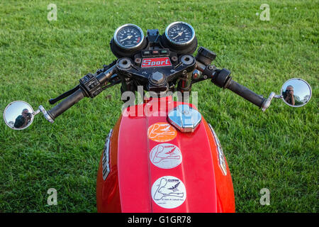 Henlow, Bedfordshire, Großbritannien. Mai 2016. Die Morini Riders Club Jahreshauptversammlung und Rallye in Henlow Bridge Lakes, Bedfordshire. Die Fans dieser italienischen Motorräder haben den Club 1975 gegründet. Stockfoto