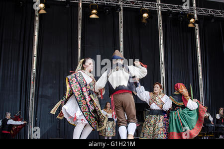 Madrid, Spanien, 15 th Mai 2016. Zamora Region Tänzer in Saint Isidro festlich, Bürgermeister Square-Bühne. Enrique Davó/Alamy Live-Nachrichten. Stockfoto