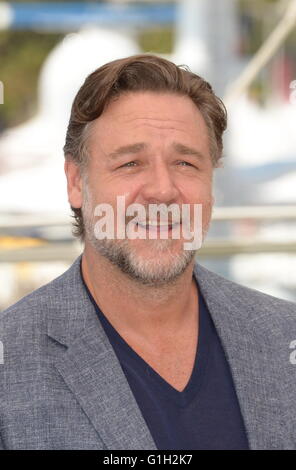 Cannes, Frankreich. 11. Mai 2016. CANNES, Frankreich - 15. Mai: Schauspieler Russell Crowe besucht "The Nice Guys" Fototermin während des 69. jährlichen Cannes Film Festival im Palais des Festivals am 15. Mai 2016 in Cannes, Frankreich. © Friedrich Injimbert/ZUMA Draht/Alamy Live-Nachrichten Stockfoto