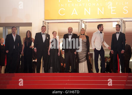 Cannes, Frankreich. 15. Mai 2016. Die Besetzung bei der Gala screening für den Film The Nice Guys auf dem 69. Cannes Film Festival, Sonntag, 15. Mai 2016, Cannes, Frankreich. Bildnachweis: Doreen Kennedy/Alamy Live-Nachrichten Stockfoto