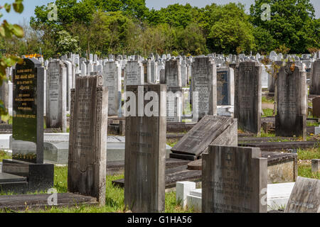 Grabsteine auf dem jüdischen Friedhof London UK Stockfoto