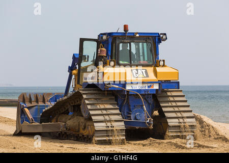 Beweglichen Sand am Strand von Bournemouth nach Erdrutsch im April Stockfoto