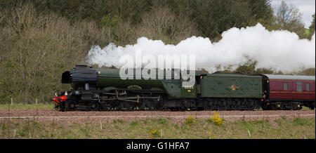 eine Reise zu den Grenzen auf Sonntag, 15. Mai 2016, ein Schuss oder zwei der berühmten Flying Scotsman zu fangen. Stockfoto