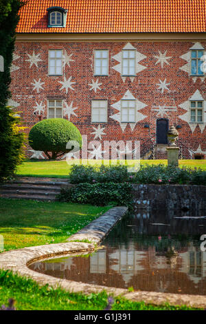 Bild der öffentlichen englischen Gärten Schloss Krapperup, Schweden. Stockfoto