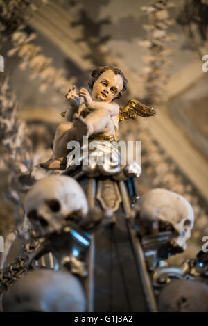 Innen Ansicht der Friedhof Kirche, Kutna Hora, Tschechien, EU, Europa Stockfoto