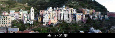 Panorama des Dorfes Manarola, nordwestliche Provinz La Spezia, Ligurien, Italien Stockfoto