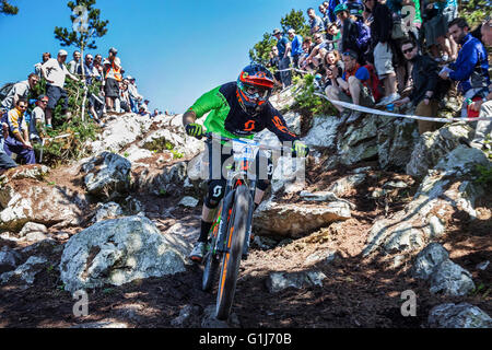 Carrick Berg, Co Wicklow, Irland. 15. Mai 2016. Smaragd Enduro World Series Mountainbike Fahrrad bergab auf Carrick Berg im County Wicklow racing war, Remy Absalon aus Frankreich, die Herren Rennen. Bildnachweis: Peter Cavanagh/Alamy Live-Nachrichten Stockfoto