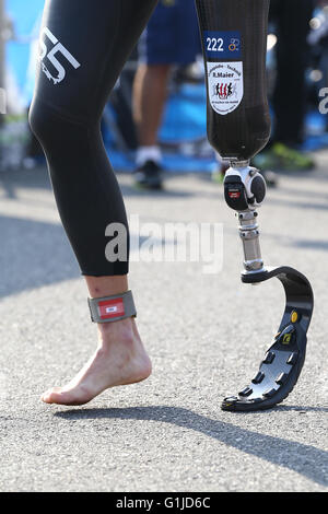 Stadt Yokohama, Kanagawa, Japan. 14. Mai 2016. Beinprothese Triathlon: Yokohama ITU Paratriathlon Weltereignis in Stadt Yokohama, Kanagawa, Japan. © Shingo Ito/AFLO SPORT/Alamy Live-Nachrichten Stockfoto