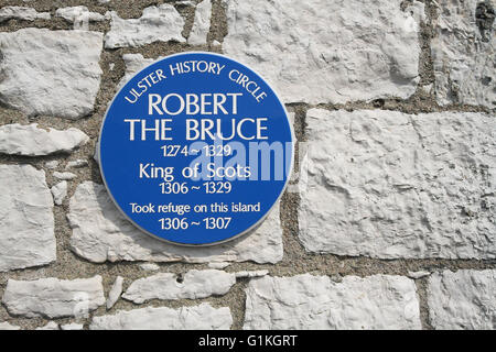 Blau historische Plakette über Robert Bruce auf rathlin Island, County Antrim, Nordirland Stockfoto