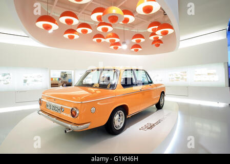 Autos und Motorräder aus der Sammlung des BMW Museums in München-Deutschland Stockfoto