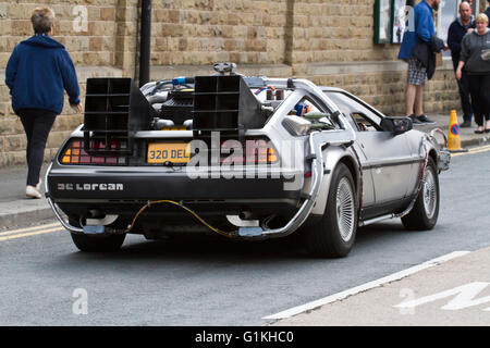 1981 Sportwagen DeLorean DMC-12, Haworth, Yorkshire, Großbritannien, in Silber modifiziert, 80er Jahre Stockfoto