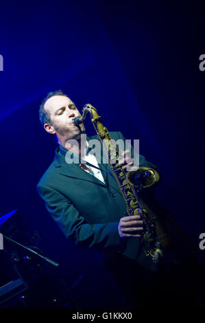 Britischer jazz-Rockgruppe erhalten den Segen Durchführung am Palladium Theater in Warschau, Polen. Warszawa. Stockfoto