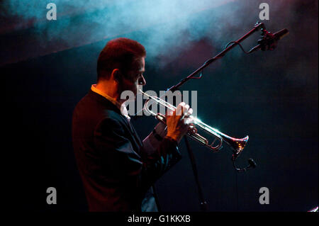 Britischer jazz-Rockgruppe erhalten den Segen Durchführung am Palladium Theater in Warschau, Polen. Warszawa. Stockfoto