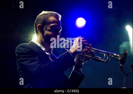 Britischer jazz-Rockgruppe erhalten den Segen Durchführung am Palladium Theater in Warschau, Polen. Warszawa. Stockfoto