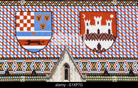 Berühmten bunten Dach auf St. Marks Kirche in Zagreb, Kroatien Stockfoto