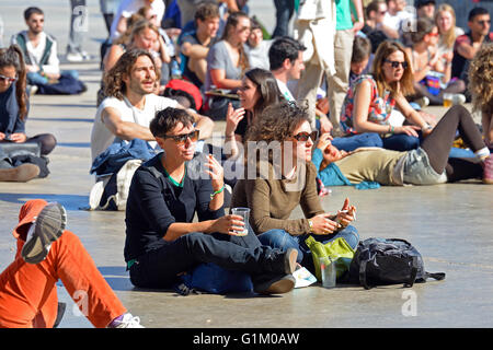 BARCELONA - 30 Mai: Publikum ein Konzert beim Festival Heineken Primavera Sound 2014 (PS14) Uhr. Stockfoto