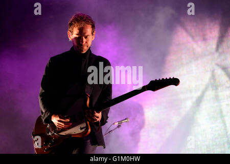 BARCELONA - 30 Mai: The National (US-amerikanische Indie-Rock-Band) im Konzert beim Festival Heineken Primavera Sound 2014 (PS14). Stockfoto