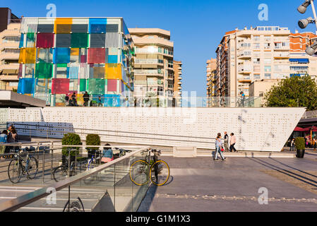 Das Centre Pompidou Málaga ist eine Filiale des nationalen Zentrums für Kunst und Kultur Georges Pompidou von Frankreich Stockfoto