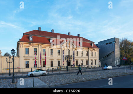 Judisches Museum (Jüdisches Museum) Altbau entwickelt Philipp Gerlach im Jahr 1735, Neubau von Daniel Libeskind in 2001, Berli Stockfoto