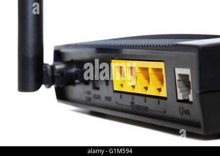 Modernes neues Modem auf weißem Hintergrund Stockfoto