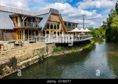 Jordans Mühle, Holme Mills, Langford Road, Besen, Bedfordshire, außerhalb der berühmten Mühle Getreide und Müsli. Stockfoto