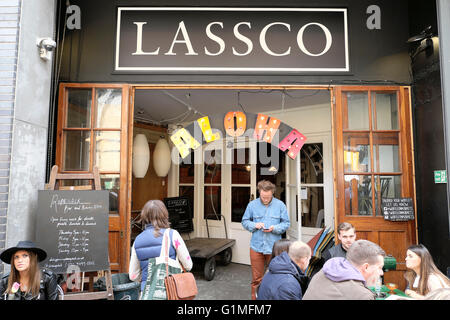 Lassco architektonische Antiquitäten Shop unter Bahnbögen bei Druiden Street Bermondsey London SE1 KATHY DEWITT Stockfoto