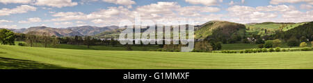 Ullswater (in the Lake District), Cumbria, UK. A panoramic view of the lake in early summer, from Roehead near Pooley Bridge Stockfoto