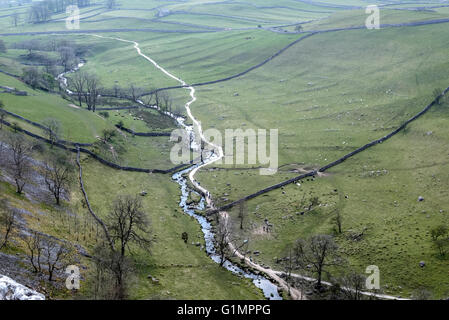 Malham Cove, Malham; Craven; North Yorkshire; England; VEREINIGTES KÖNIGREICH; Stockfoto