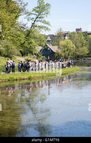 Das Harlem Meer ist ein kleines Gewässer am nördlichen Rand des Central Park in New York City, USA Stockfoto