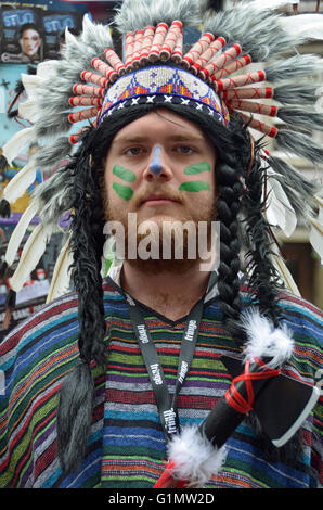 Straßenkünstler in Edinburgh Fringe Festival, Schottland, Großbritannien Stockfoto