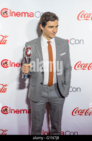 Schauspieler Dave Franco, Empfänger der Durchbruch Performer of the Year Award besucht den CinemaCon Awards in Las Vegas Stockfoto